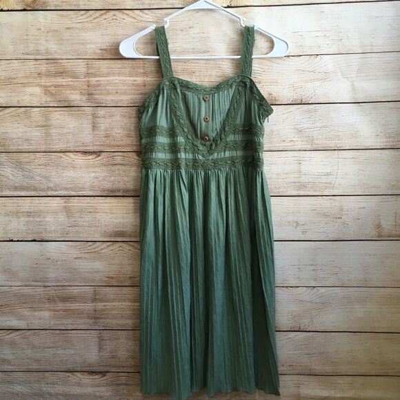 MATILDA‎ JANE JOANNA GAINES GREEN GRASS ROOTS SMOCKED DRESS - Picture 1 of 8